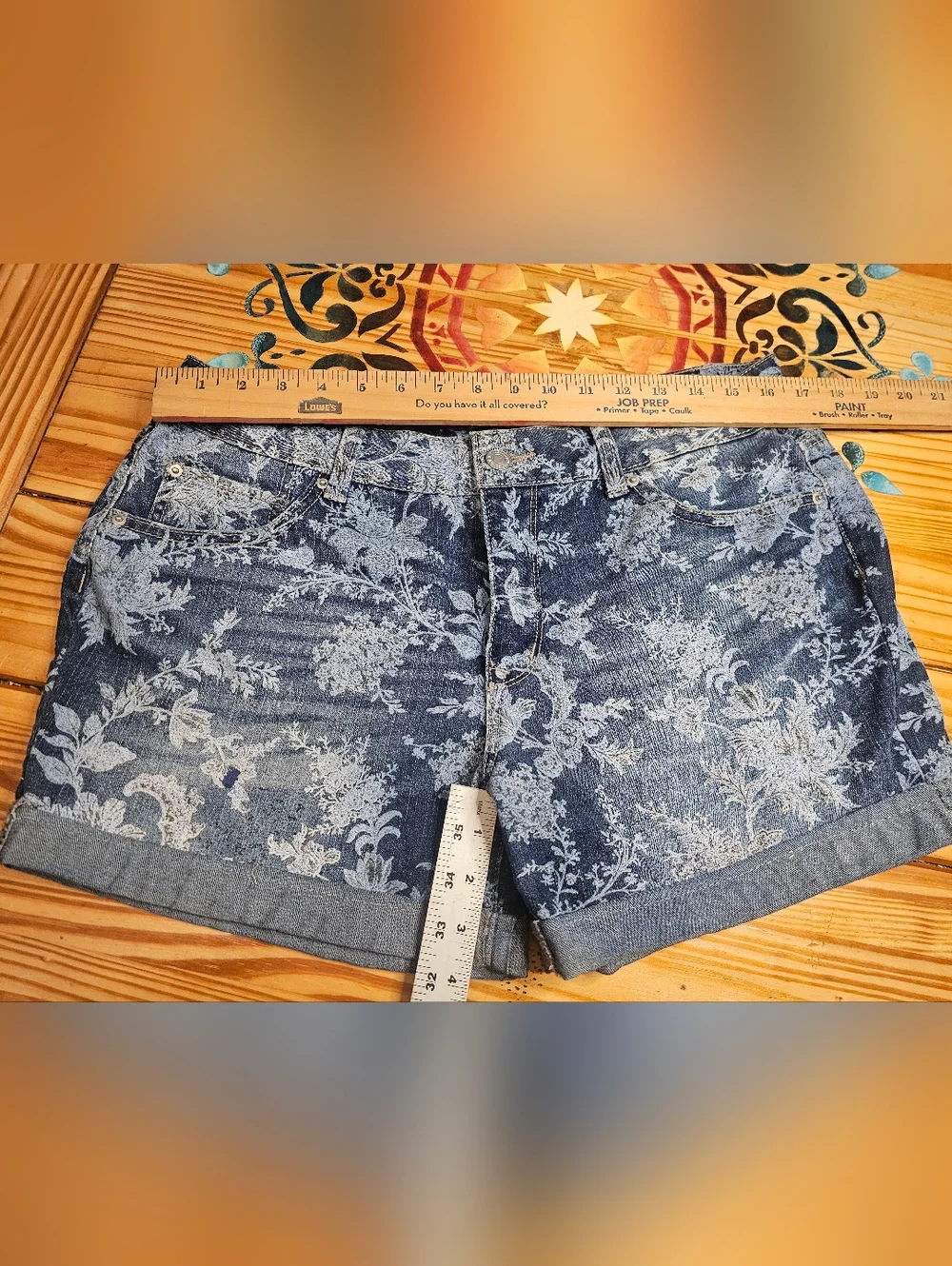Time and Tru Blue Floral Denim Roll-Hem Shorts - Picture 2 of 4